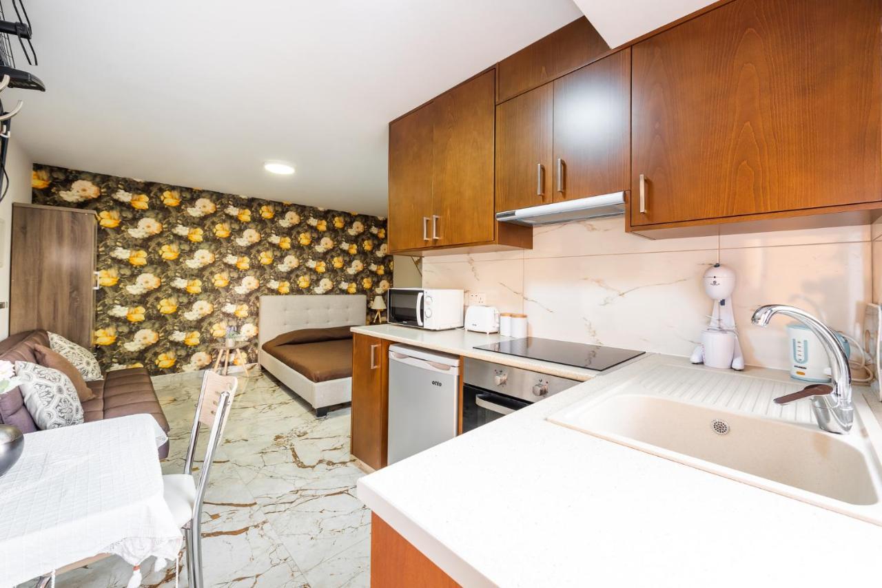 Pinecone Platres - 3 Units Apartamento Exterior foto